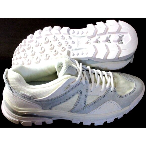 Vans Mens AMZN Trailhead Blanc De Blanc Marshmallow Suede Mesh Shoes Size 11 NIB - Picture 2 of 5